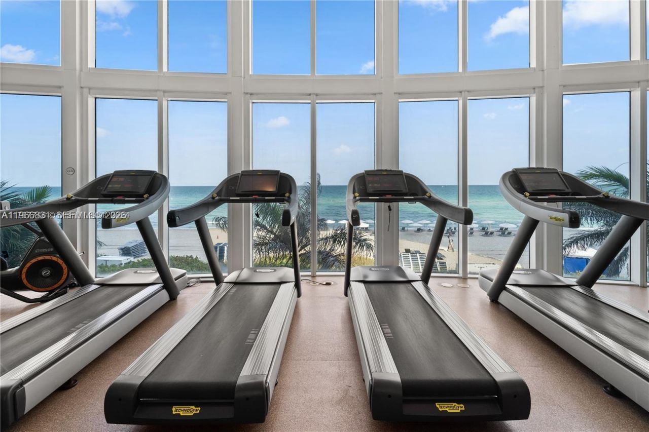 16001 Collins Ave, Unit 3501, Sunny Isles Beach, FL 33160 Photo