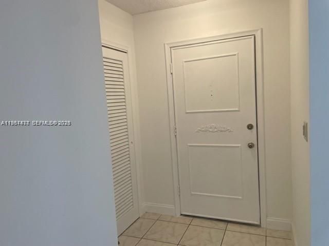 301 NE 14th Ave , Unit 702, Hallandale Beach, FL 33009 Photo