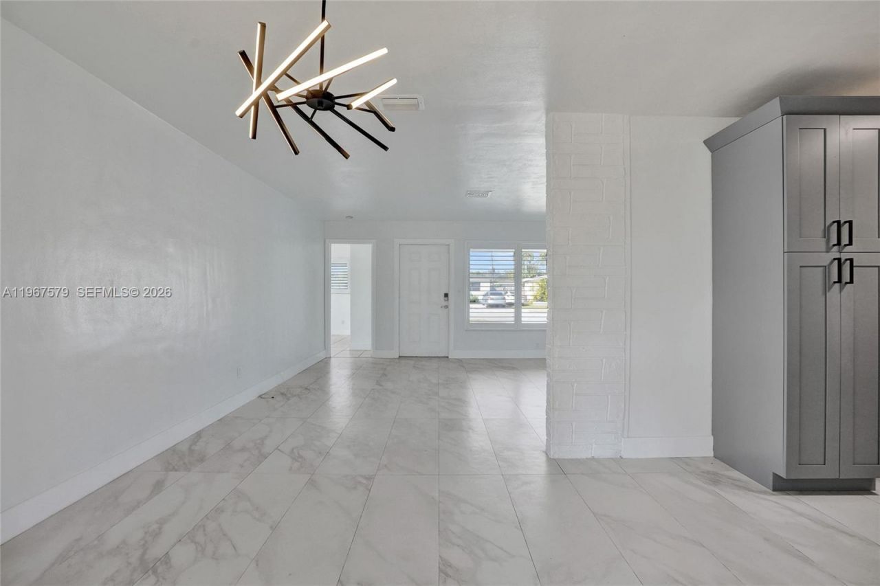 3221 SW 67th Way, Miramar, FL 33023 Photo