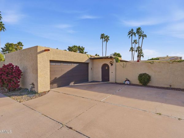 1027 N REVERE, Mesa, AZ 85201
