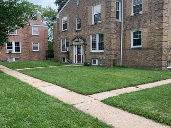 4264 W Nelson Street, Unit 2, Chicago, IL 60641