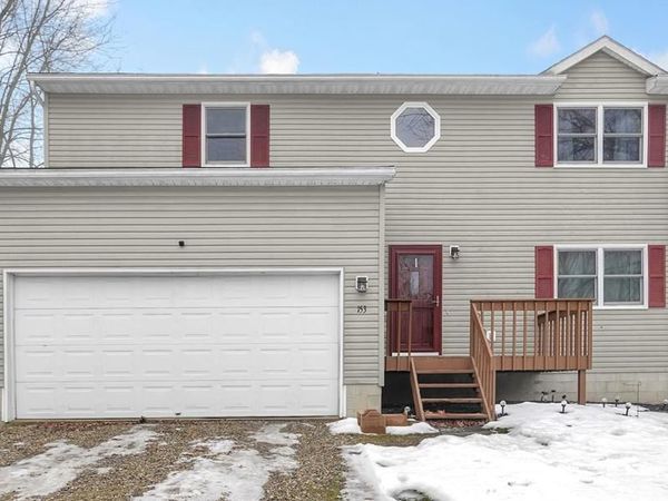 153 Northern Spy Drive, Howard, OH 43028