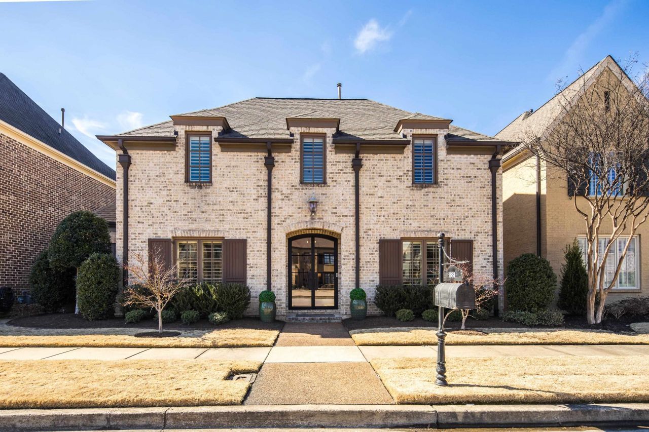 1881 Enclave Green Ln W, Germantown, TN 38139 Main Photo