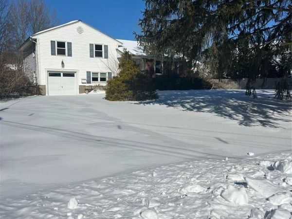 64 William Street, CLARK, NJ 07066