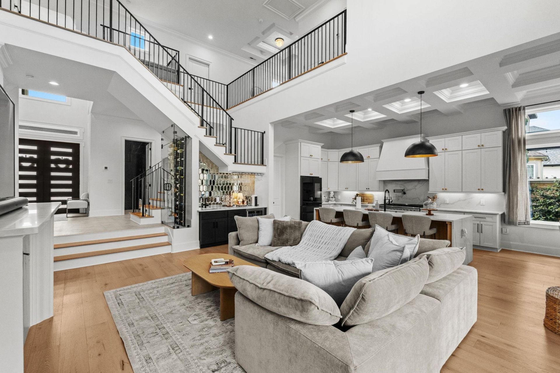 925 Shipmaster Ave. Photo 12