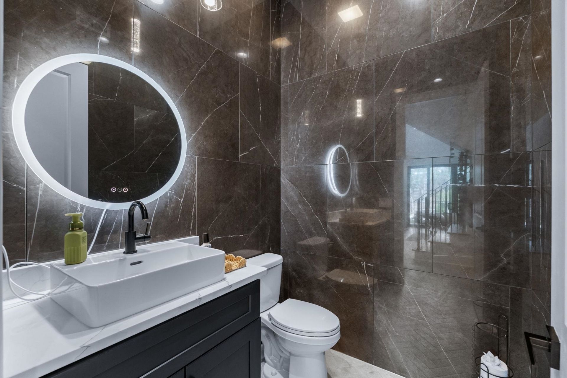 925 Shipmaster Ave. Photo 13