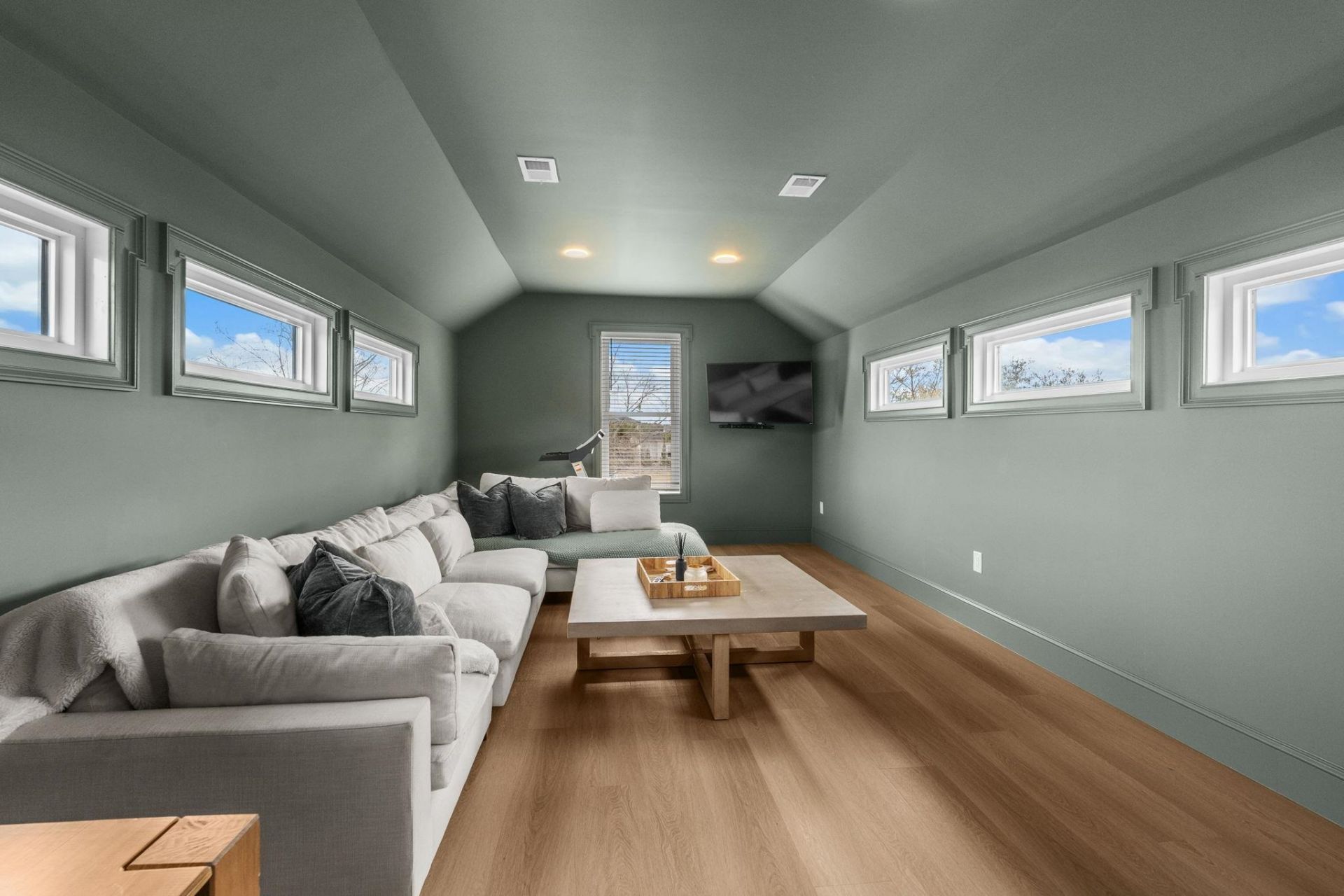 925 Shipmaster Ave. Photo 40