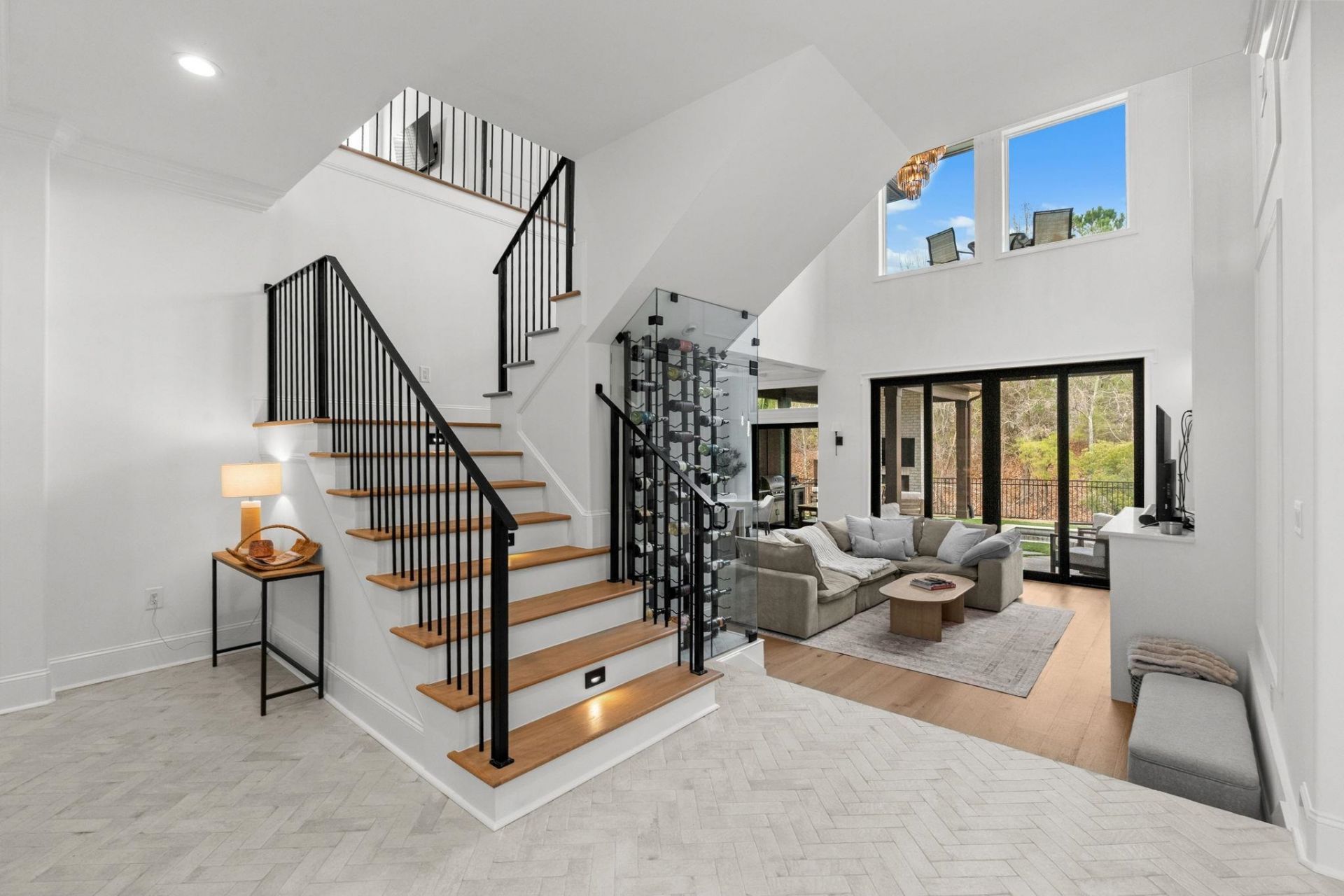 925 Shipmaster Ave. Photo 5