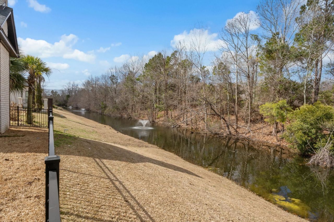 925 Shipmaster Ave. Photo 73