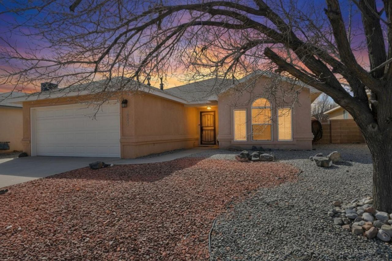 10231 Country Meadows Drive Nw, Albuquerque, NM 87114 Main Photo