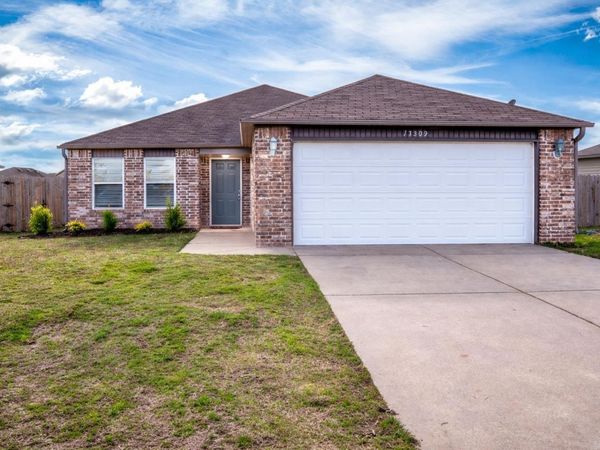 13009 Bell Flower Drive, North Little Rock, AR 72117