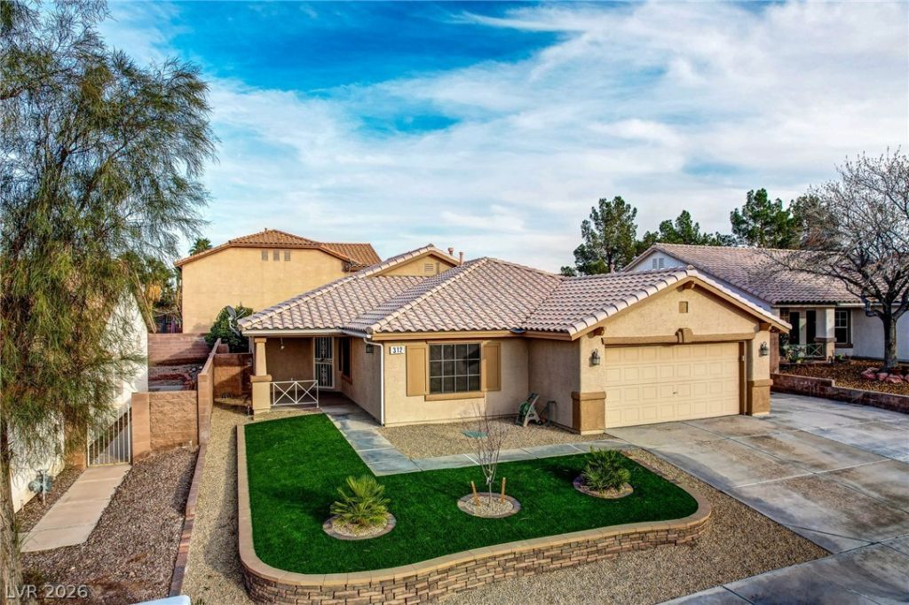 312 W Warm Front Street, Henderson, NV 89014 Main Photo