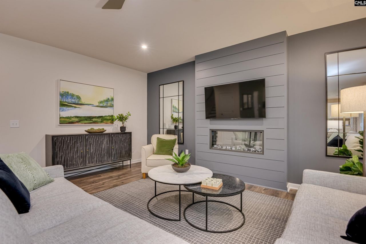 573 Swamp Grass Drive  Photo 8