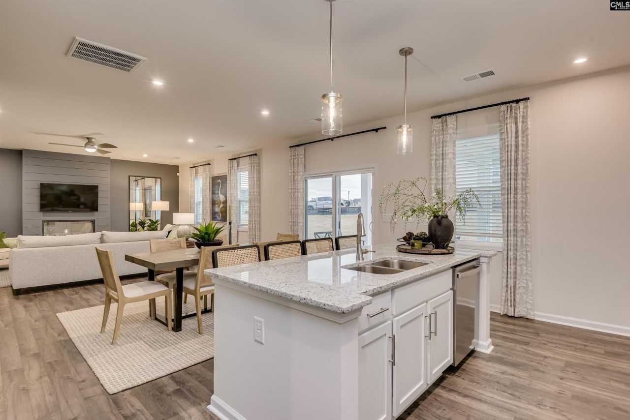 573 Swamp Grass Drive  Photo 16