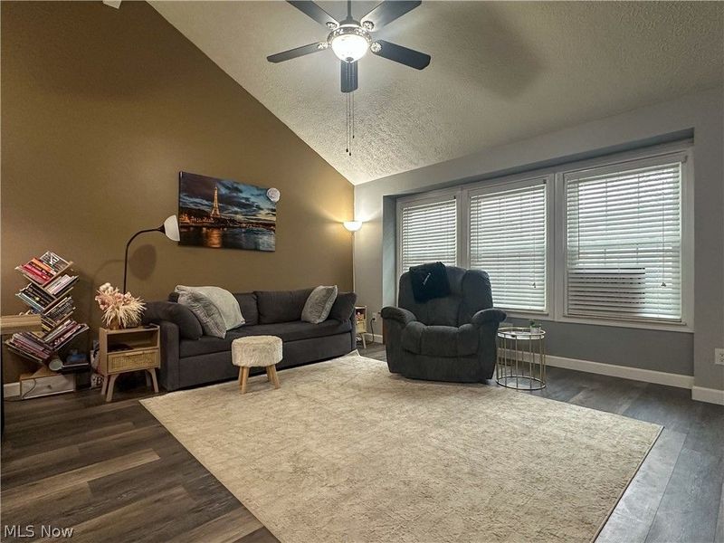 3275 Woodland Trail, Unit D, Cortland, OH 44410 Photo 4