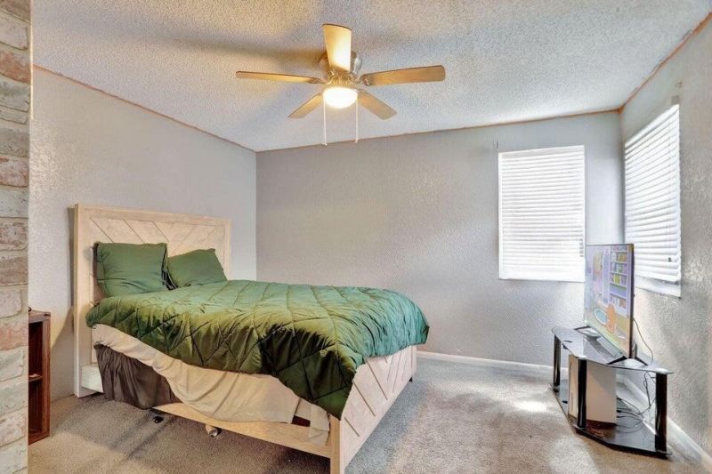 8353 Waterford Avenue, Tamarac, FL 33321 Photo