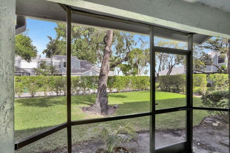 8353 Waterford Avenue, Tamarac, FL 33321 Photo