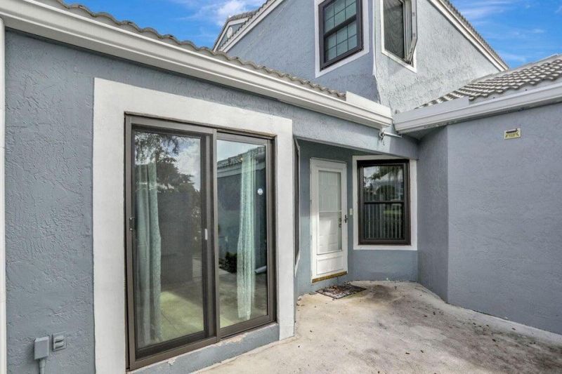 8353 Waterford Avenue, Tamarac, FL 33321 Photo