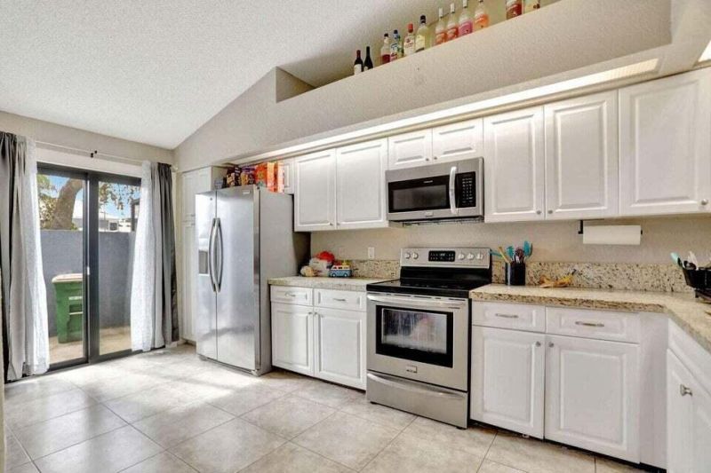 8353 Waterford Avenue, Tamarac, FL 33321 Photo