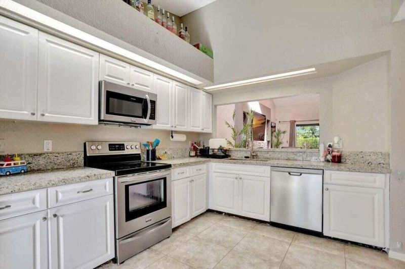 8353 Waterford Avenue, Tamarac, FL 33321 Photo