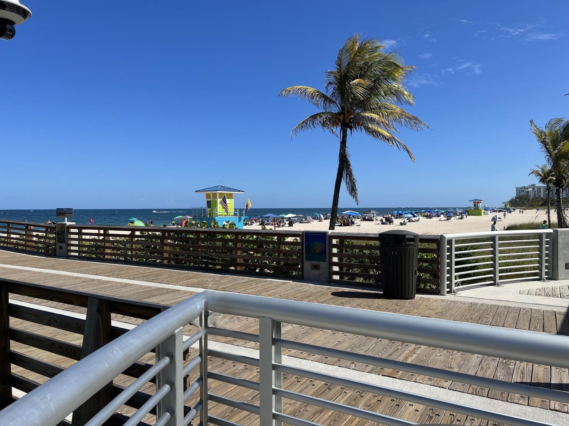 605 Oaks Drive, Unit 907, Pompano Beach, FL 33069 Photo