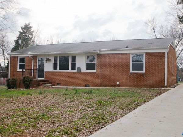 2205 East Arbor Drive NW, Huntsville, AL 35611