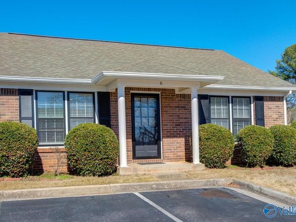 8144 Oldfield Road SW, Unit 6, Huntsville, AL 35802