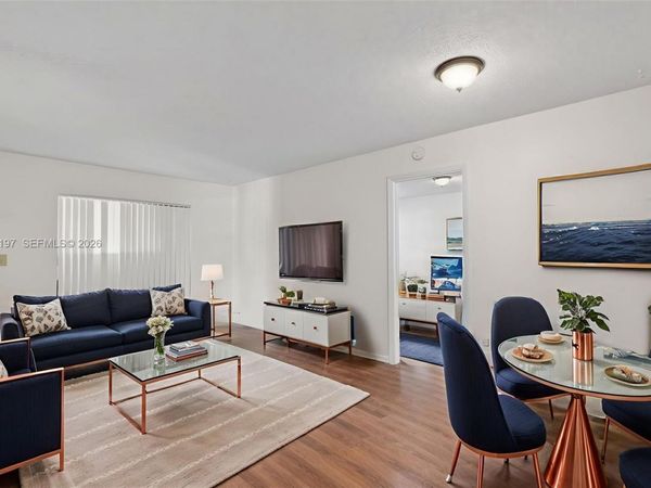 9730 Hammocks Blvd, Unit 201-28, Miami, FL 33196