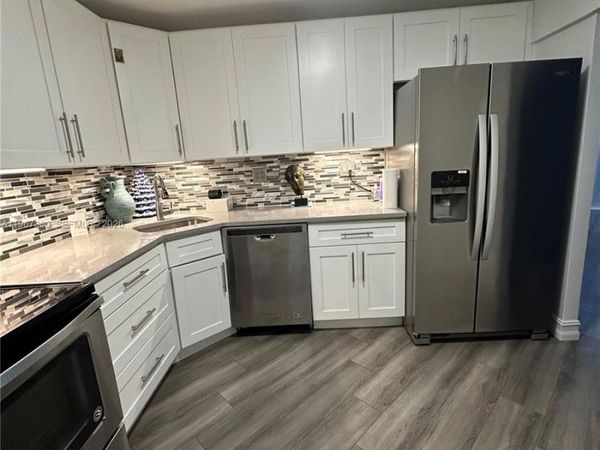 2750 NE 183rd St , Unit PH07, Aventura, FL 33160