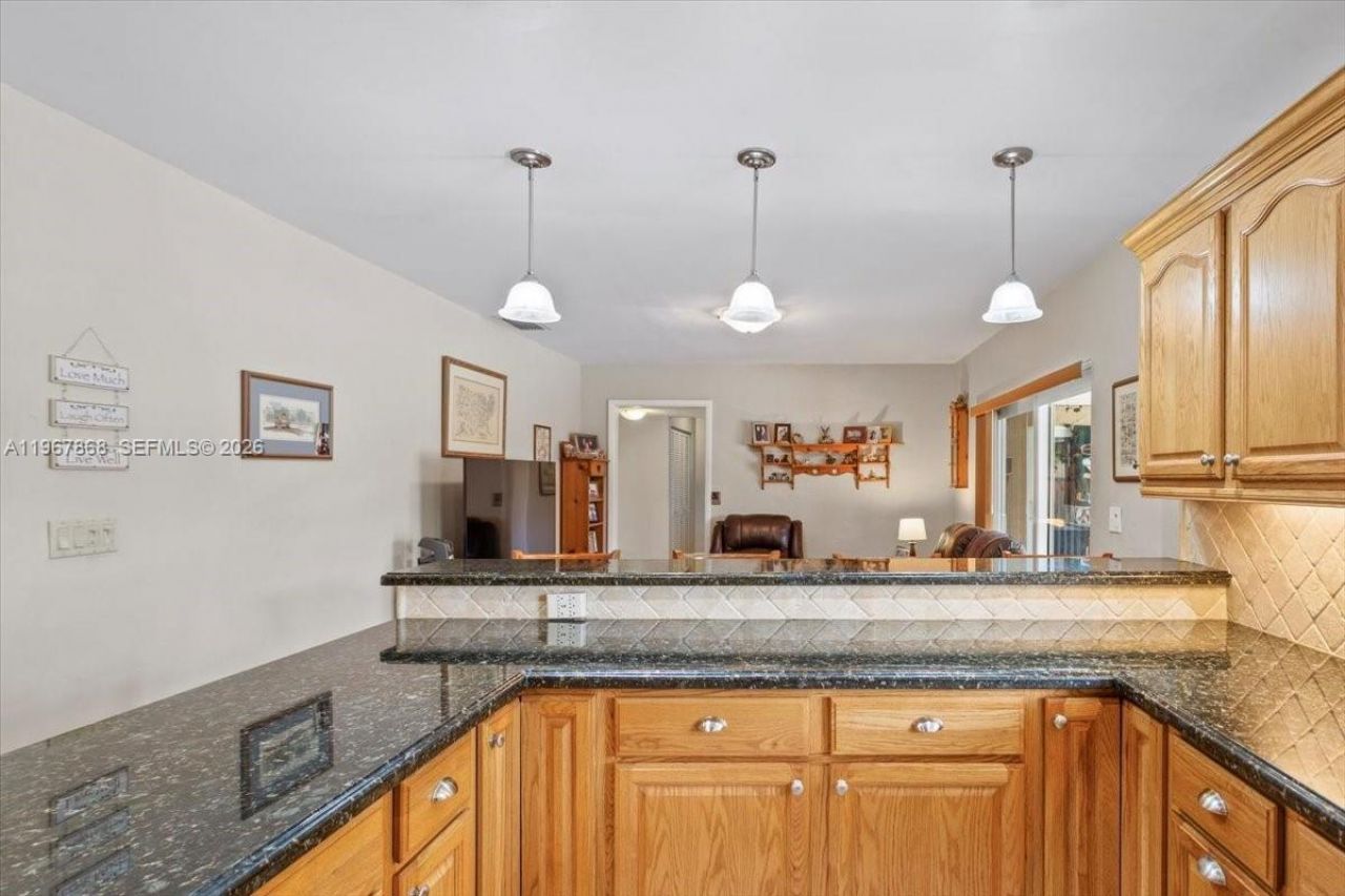 9750 SW 143rd Dr , Miami, FL 33176 Photo