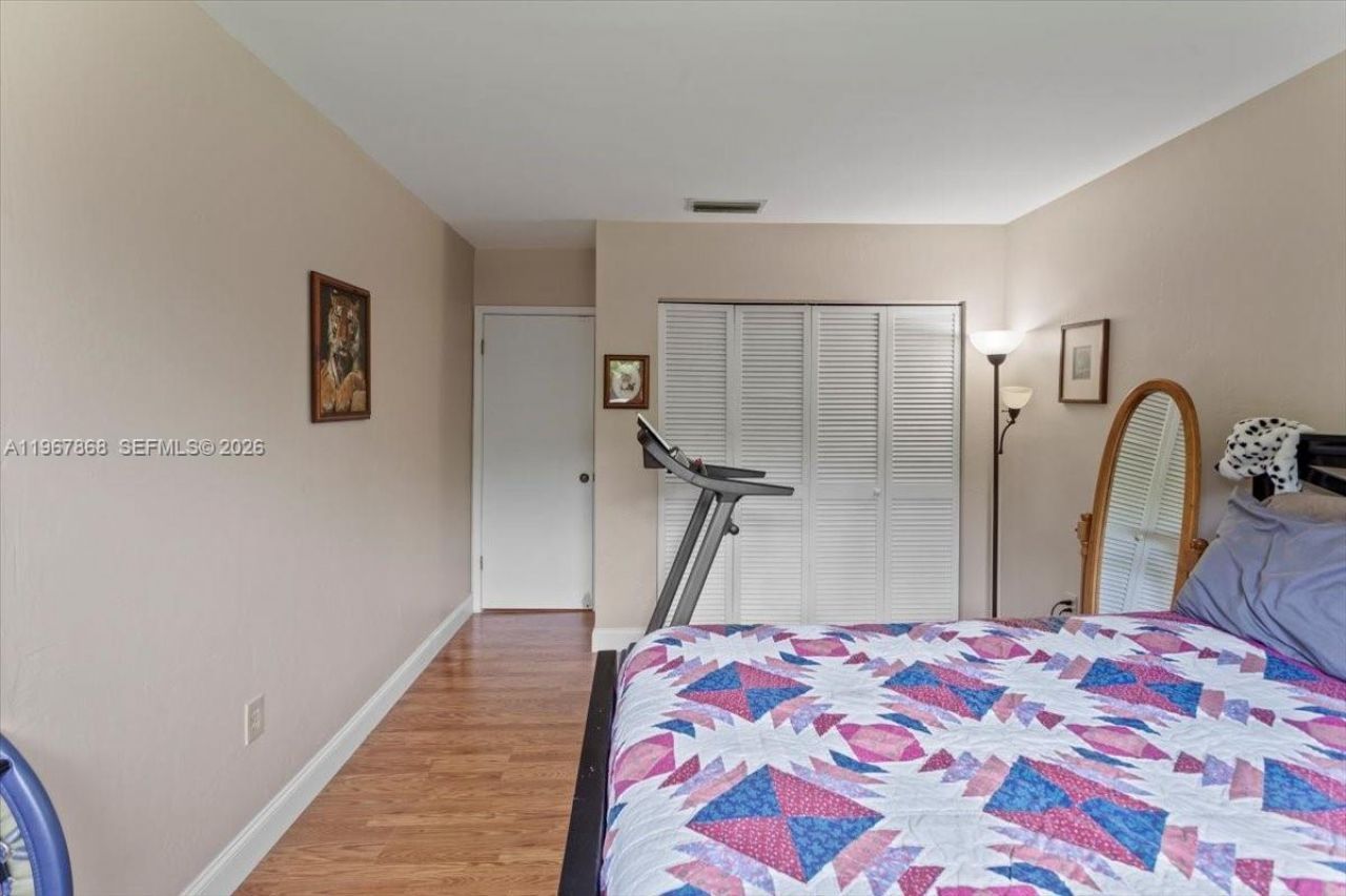 9750 SW 143rd Dr , Miami, FL 33176 Photo