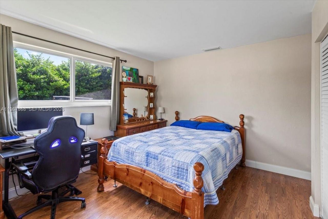 9750 SW 143rd Dr , Miami, FL 33176 Photo