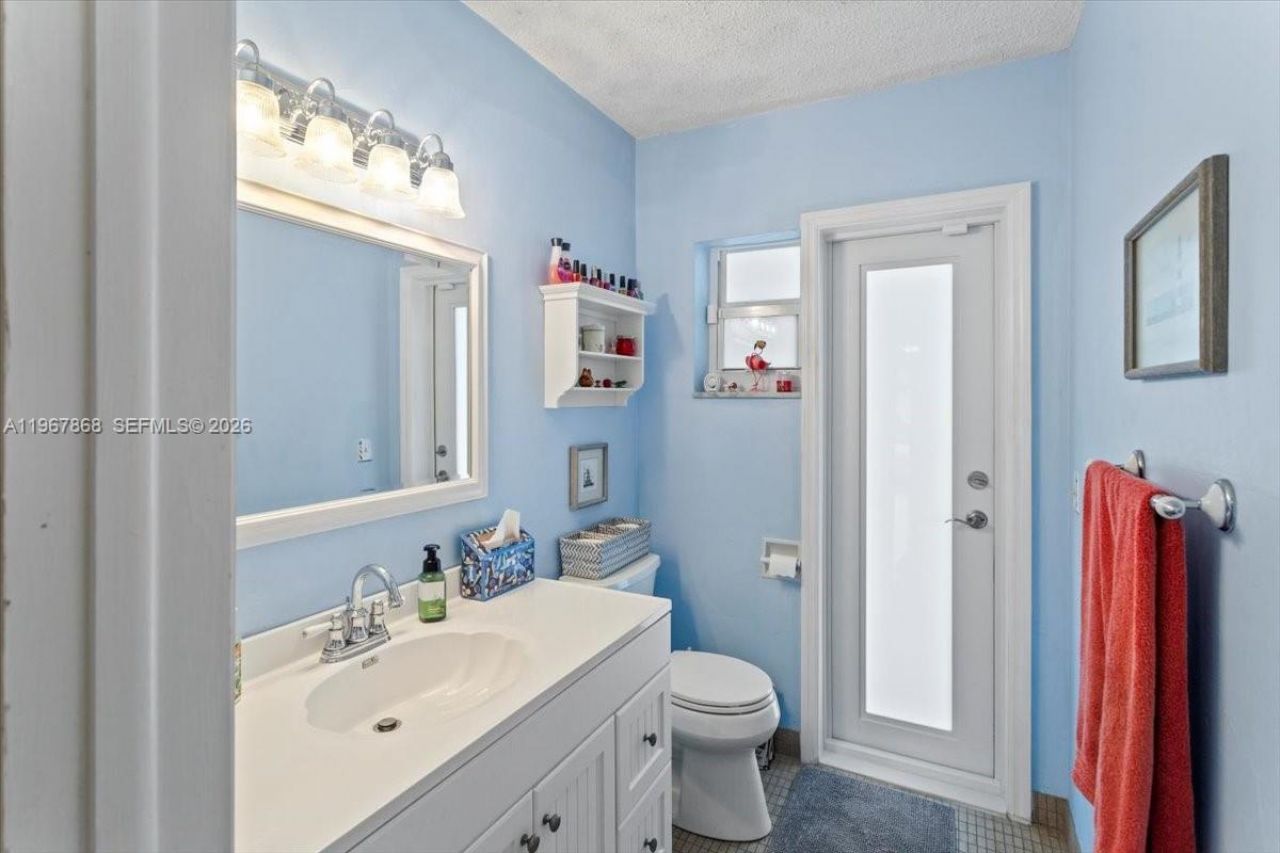 9750 SW 143rd Dr , Miami, FL 33176 Photo