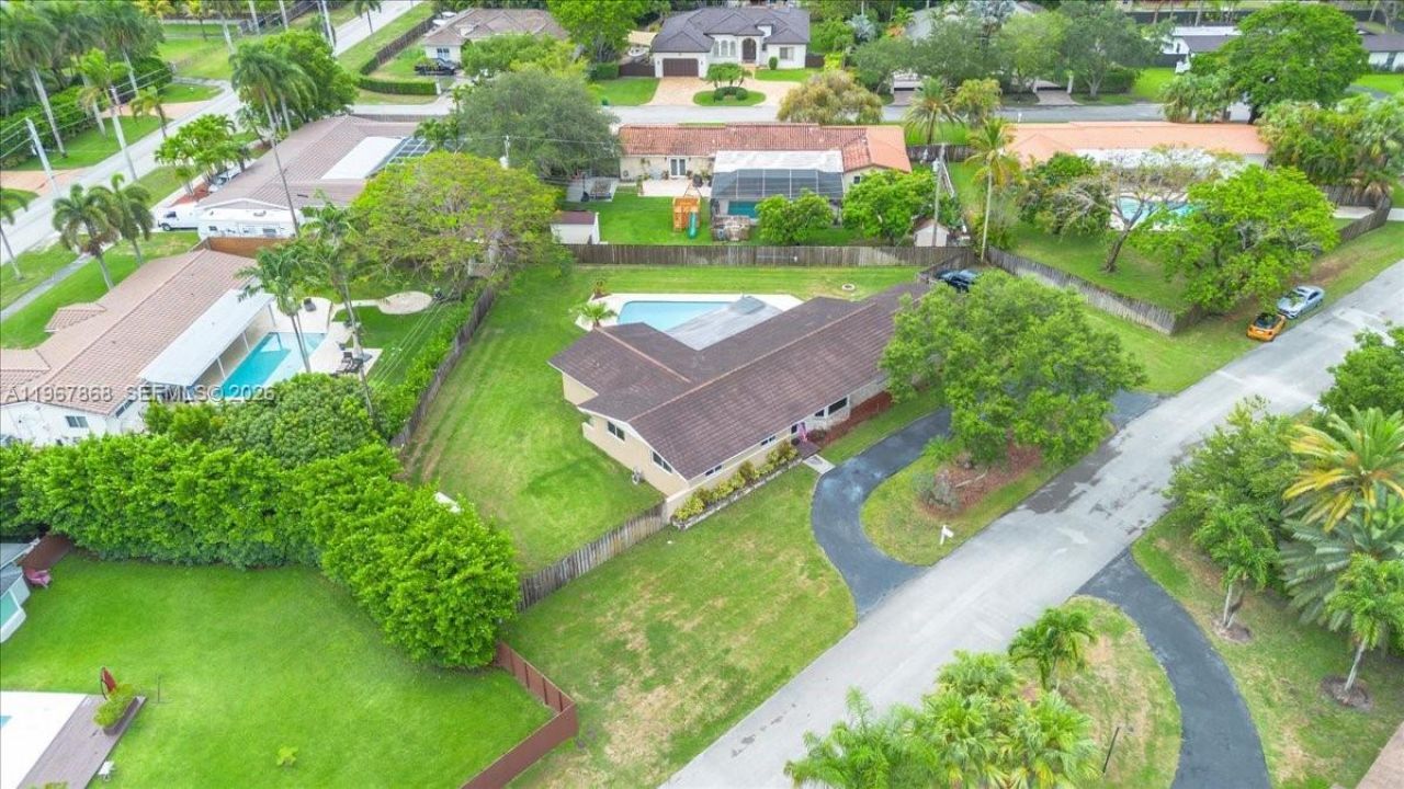 9750 SW 143rd Dr , Miami, FL 33176 Photo