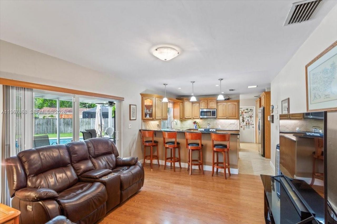 9750 SW 143rd Dr , Miami, FL 33176 Photo