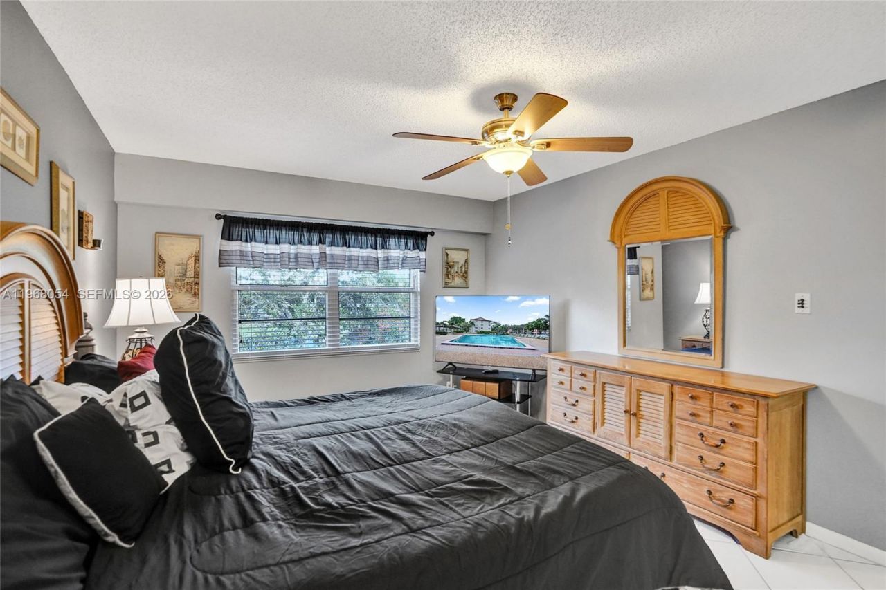 1151 SW 128th Ter , Unit 410D, Pembroke Pines, FL 33027 Photo