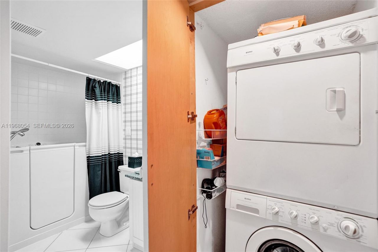 1151 SW 128th Ter , Unit 410D, Pembroke Pines, FL 33027 Photo