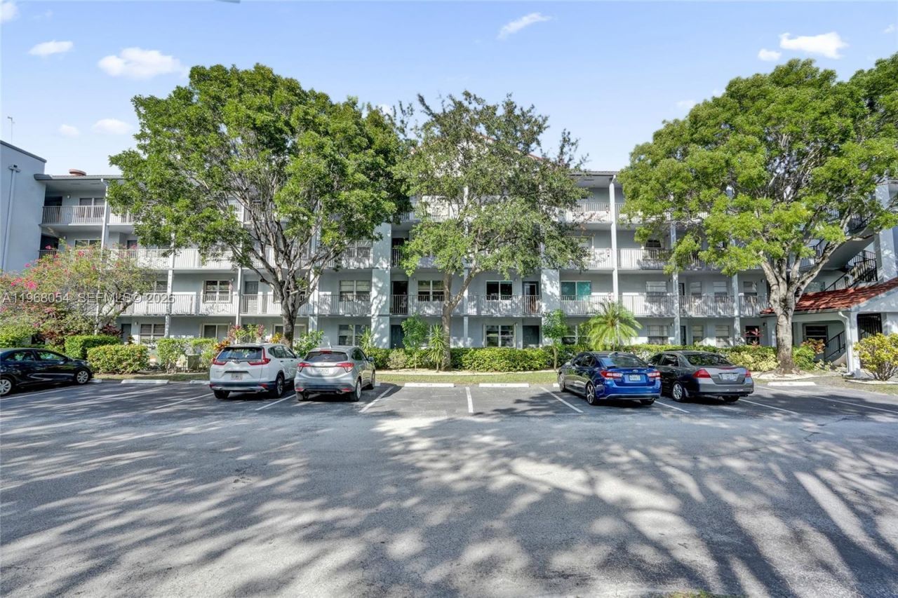 1151 SW 128th Ter , Unit 410D, Pembroke Pines, FL 33027 Photo
