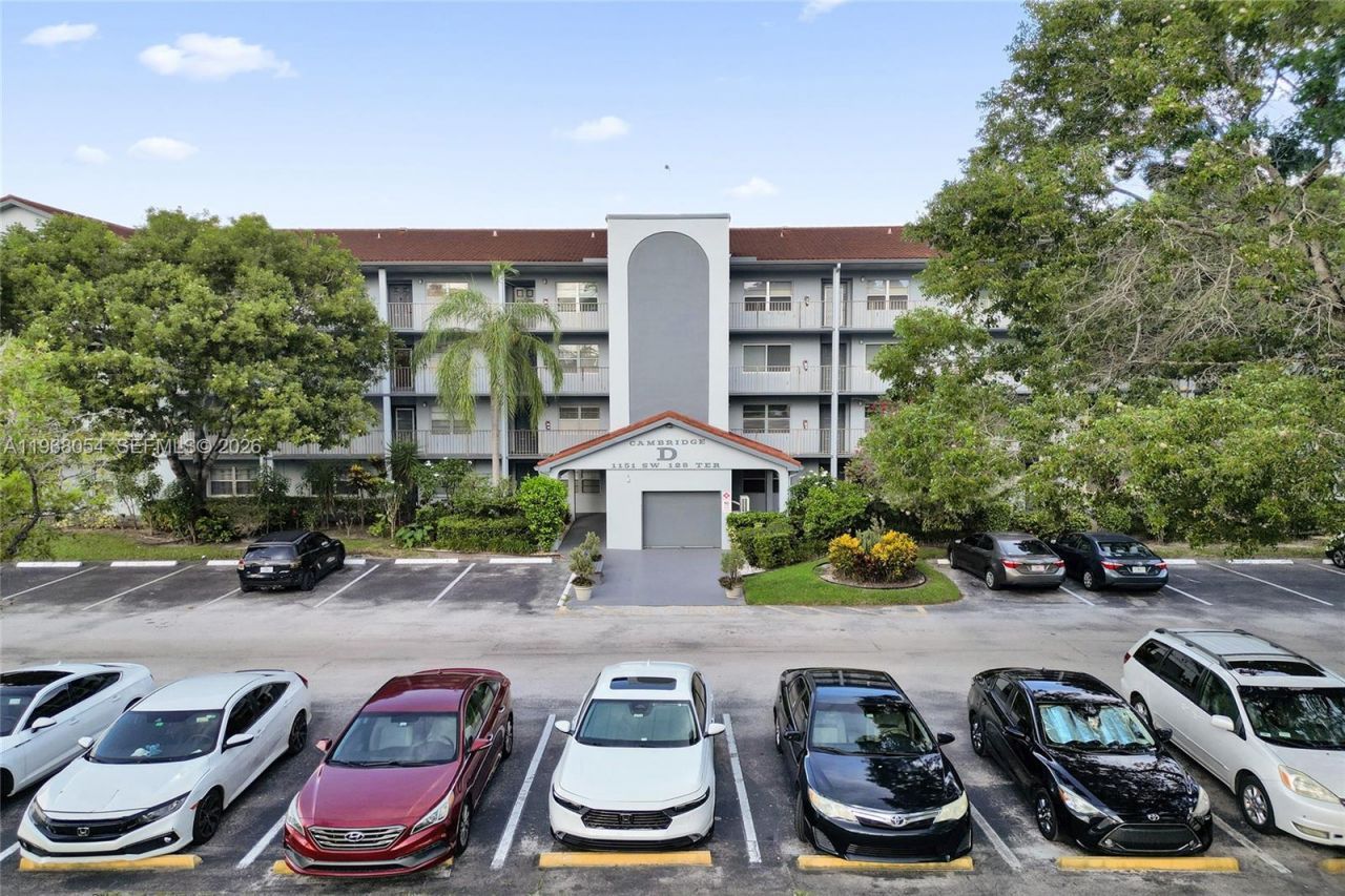 1151 SW 128th Ter , Unit 410D, Pembroke Pines, FL 33027 Photo