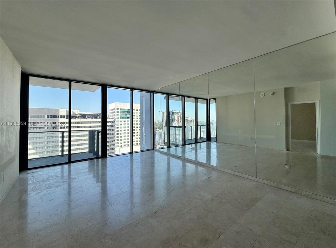 88 SW 7th St, Unit 1808, Miami, FL 33130 Photo