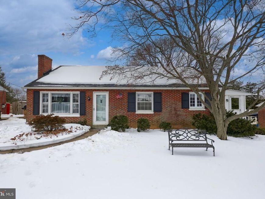 2120 Shaaron Drive, Lancaster, PA 17601 Main Photo