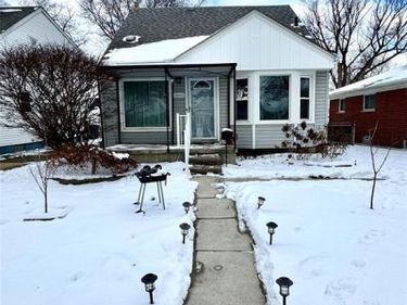 24442 Union Street, Dearborn, MI 48124
