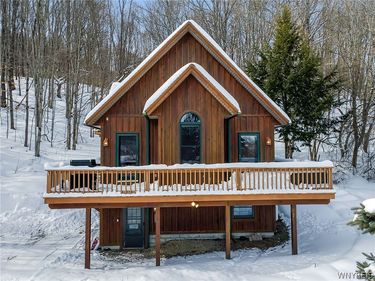 1013 Eagle Drive, Great Valley, NY 14741