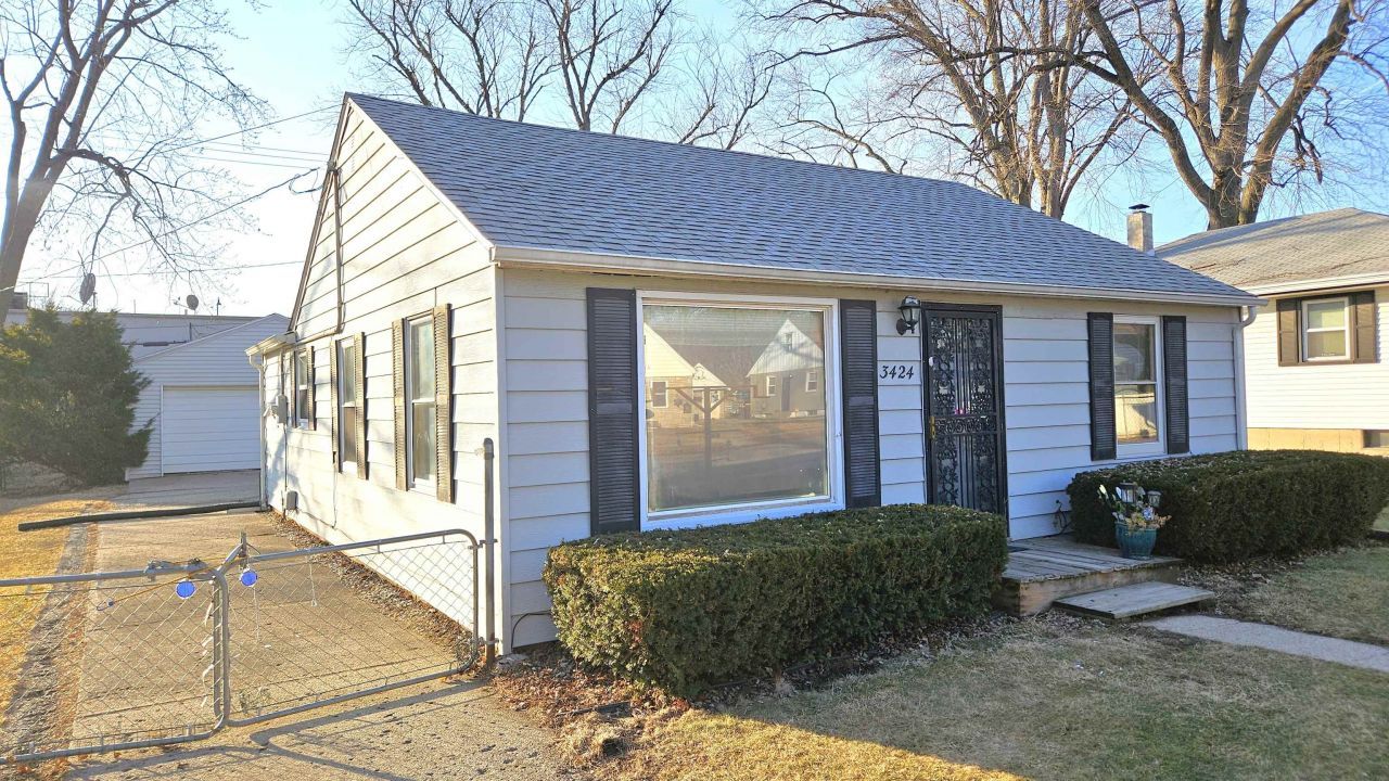 3424 Robey Avenue Rockford, IL 61103