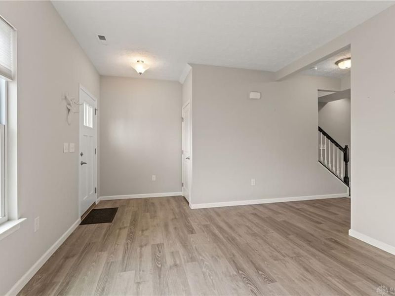 1552 Cedar Creek Drive, Clearcreek Township, OH 45458 Photo 11