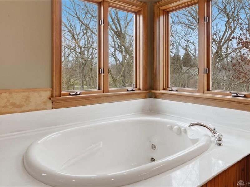 2644 Center Creek Circle, Spring Valley Township, OH 45370 Photo 46