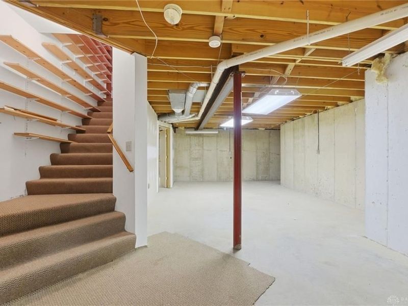 2644 Center Creek Circle, Spring Valley Township, OH 45370 Photo 49