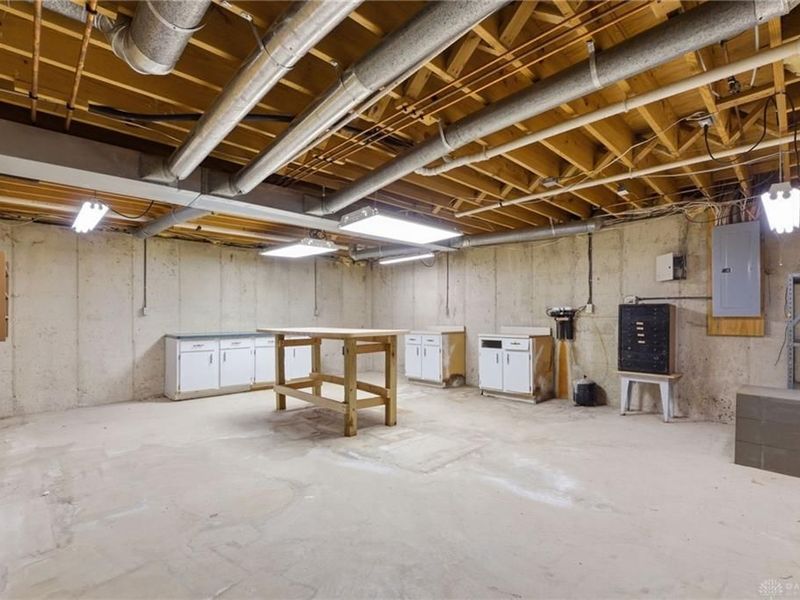 2644 Center Creek Circle, Spring Valley Township, OH 45370 Photo 51