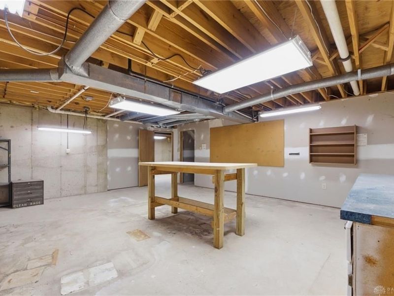 2644 Center Creek Circle, Spring Valley Township, OH 45370 Photo 52