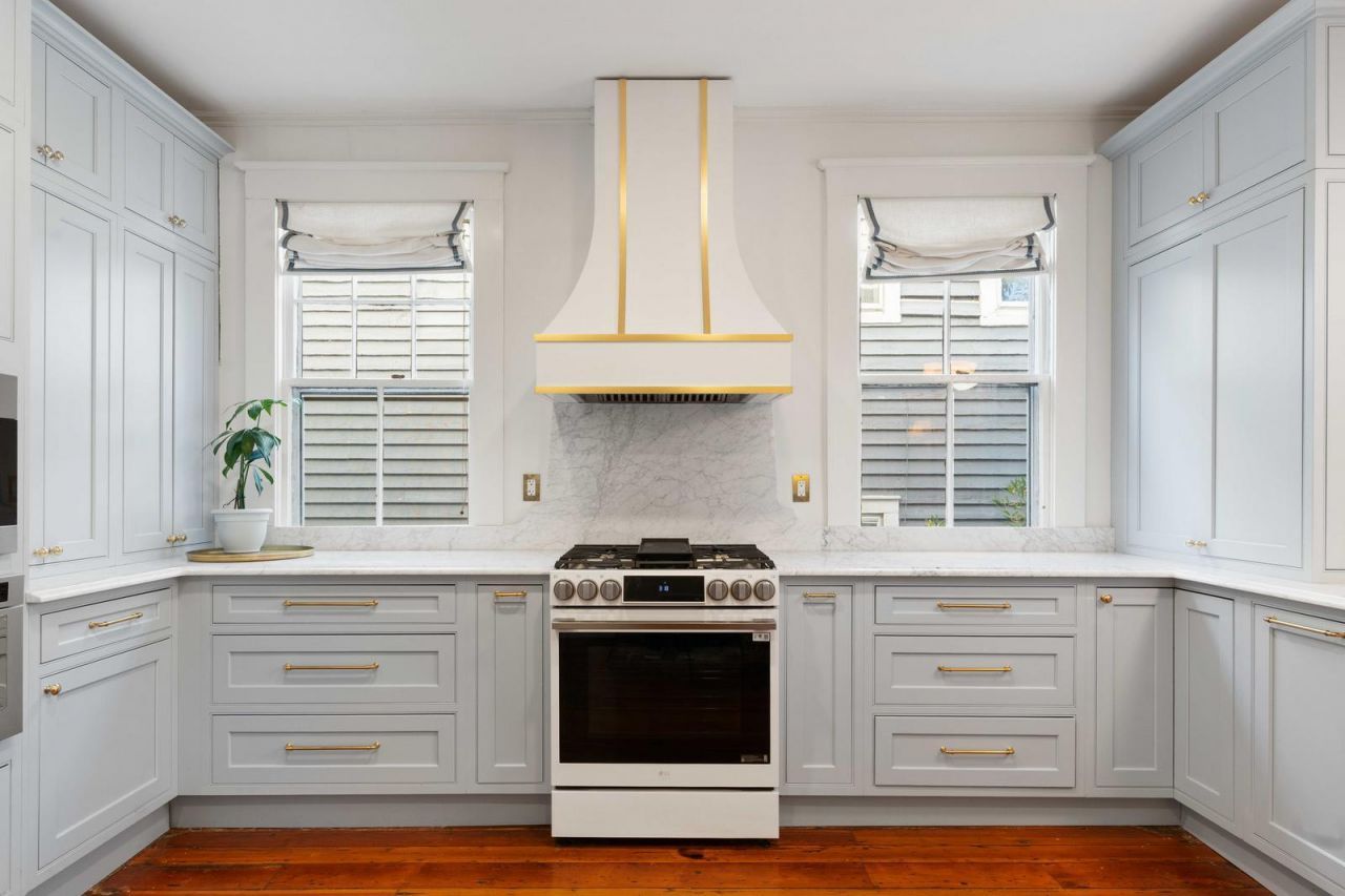 78 Vanderhorst Street Photo 10